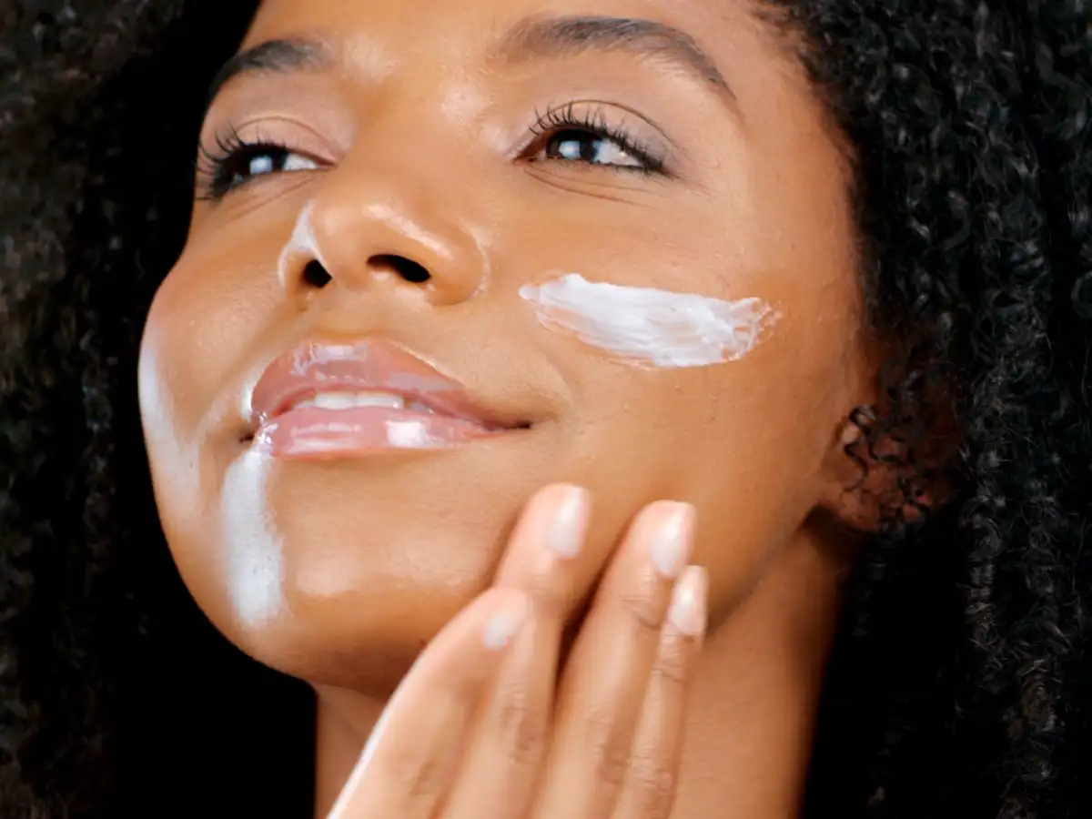 علت ایجاد لکه‌های پوستی و پیشگیری از آن