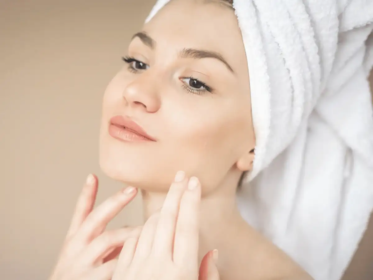 تغذیه مناسب برای پوست جوان